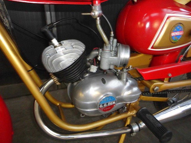 1961 benelli sprint v3 50cc | italian classic moped - afbeelding 7 van  11