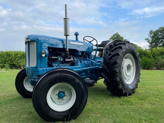 1961 ford super major oldtimer tractor - afbeelding 27 van  30