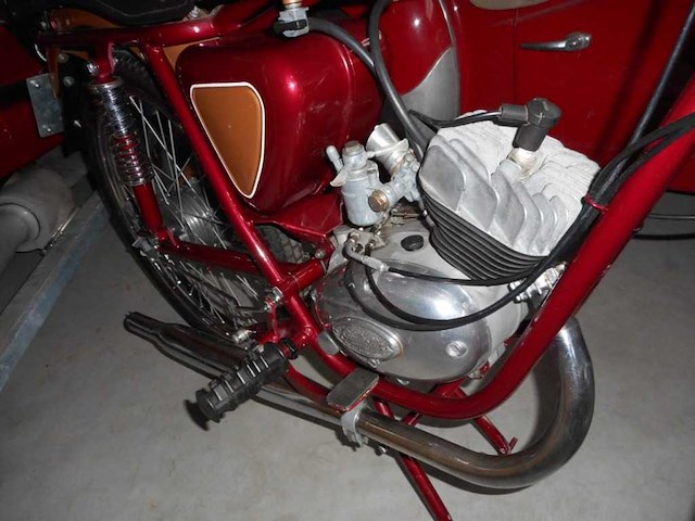 1961 giulietta sport 50cc | italian classic moped - afbeelding 18 van  21