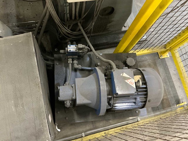 1961 goebel darmstadt u7-2500 industriële papierverwerkingsmachine - afbeelding 14 van  43