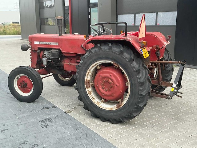 1961 mc cormick d-439 oldtimer tractor - afbeelding 2 van  32