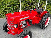 1961 mccormick ih 324 s smalspoor vineyard oldtimer tractor - afbeelding 4 van  40