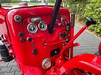 1961 mccormick ih 324 s smalspoor vineyard oldtimer tractor - afbeelding 22 van  29