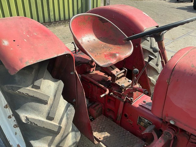 1961 toledo a4ms oldtimer tractor - afbeelding 15 van  20