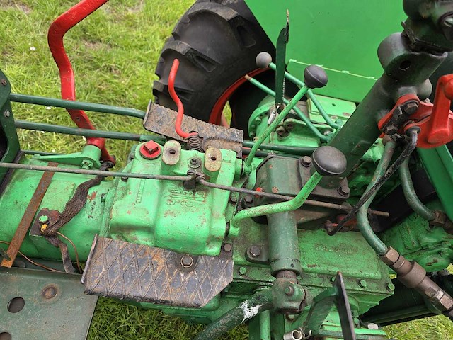 1962 belarus dt20 oldtimer tractor - afbeelding 7 van  7