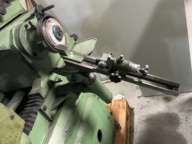 1962 g. vilar 105d universele gereedschapsslijpmachine - afbeelding 16 van  31
