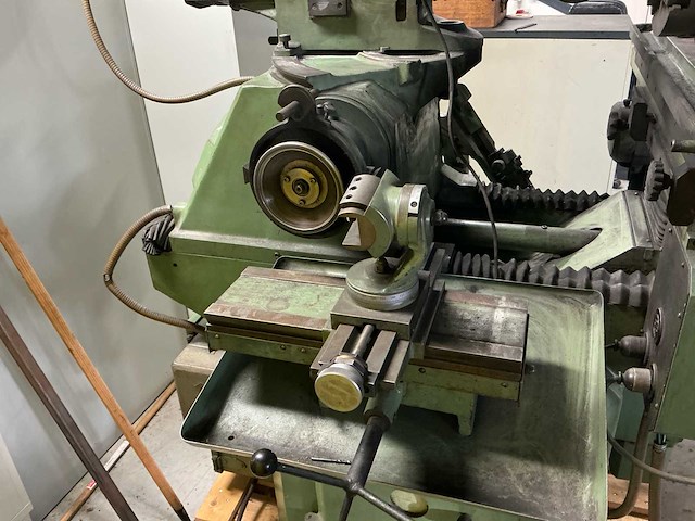 1962 g. vilar 105d universele gereedschapsslijpmachine - afbeelding 18 van  31