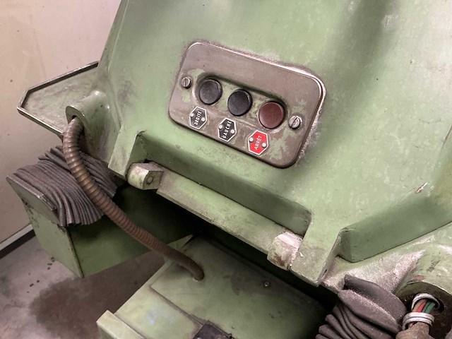 1962 g. vilar 105d universele gereedschapsslijpmachine - afbeelding 21 van  31