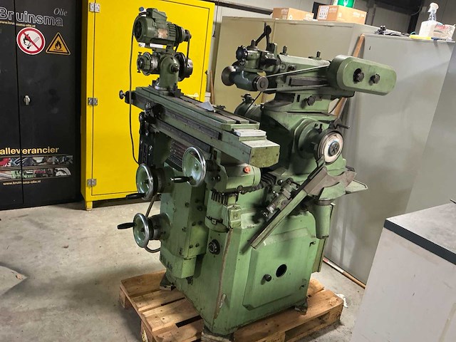 1962 g. vilar 105d universele gereedschapsslijpmachine - afbeelding 12 van  31