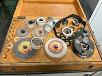 1962 g. vilar 105d universele gereedschapsslijpmachine - afbeelding 29 van  31