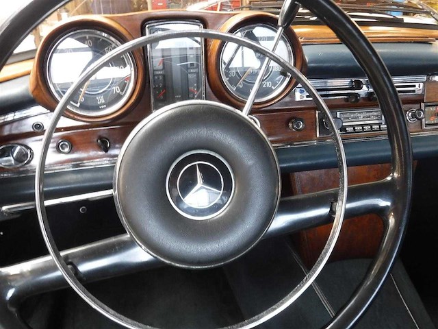 1962 mercedes-benz 300 se coupe (w112) | german luxury coupe - afbeelding 38 van  58