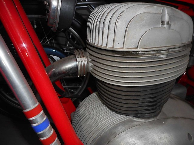 1962 mv agusta 175cc | italian classic motorcycle - afbeelding 10 van  29