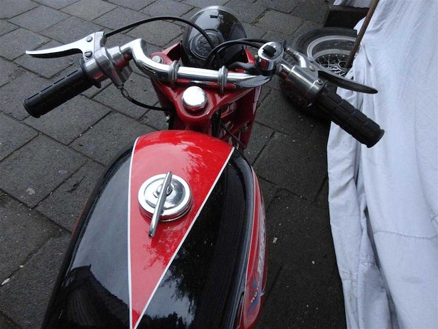 1962 perugina 50cc moped | italian classic moped - afbeelding 4 van  8