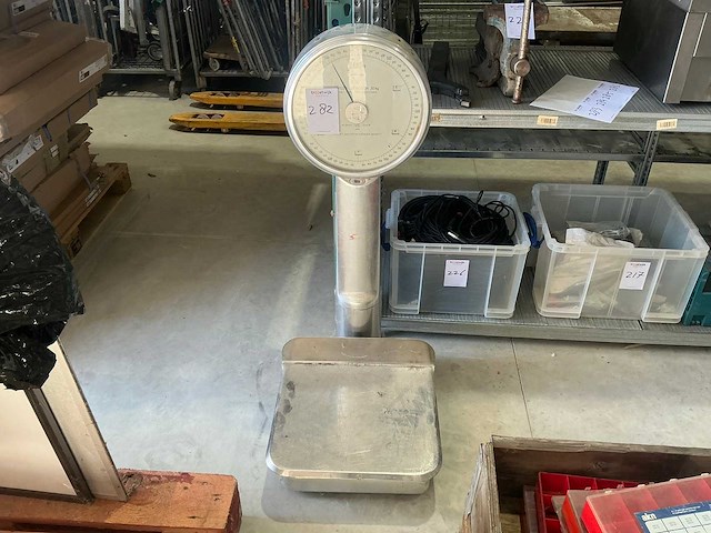 1963 august sauter b weegschaal vintage - afbeelding 1 van  4