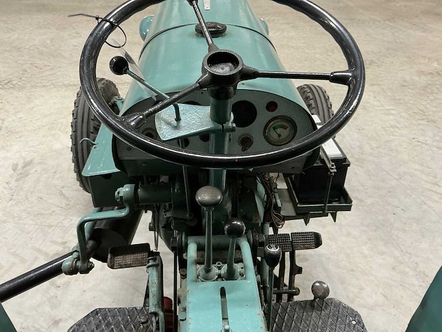 1963 eicher em300d oldtimer tractor - afbeelding 8 van  16
