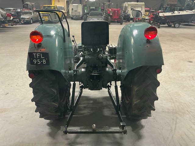 1963 eicher em300d oldtimer tractor - afbeelding 12 van  16