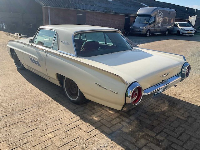 1963 ford thunderbird v8 oldtimer auto - afbeelding 18 van  20