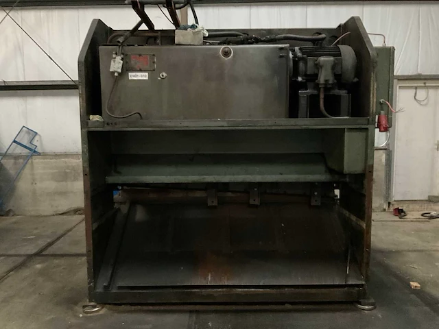 1963 helmut lotze y2013384 guillotineschaar - afbeelding 17 van  21