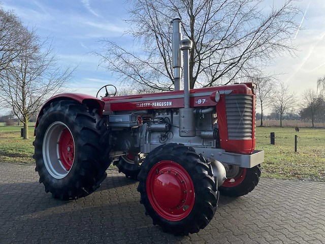1963 massey ferguson 97 4wd oldtimer tractor - afbeelding 4 van  69