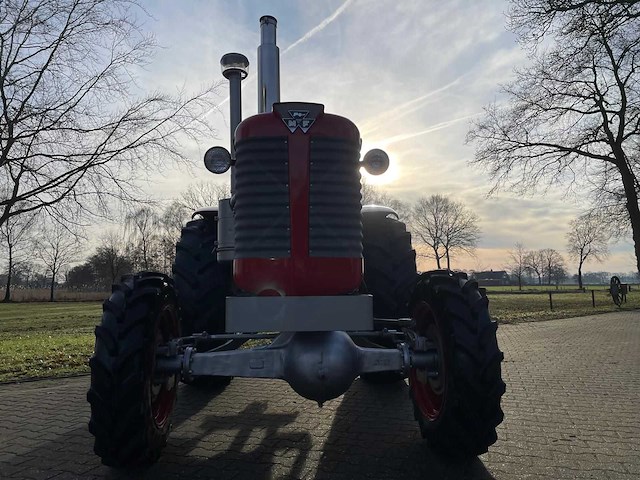 1963 massey ferguson 97 4wd oldtimer tractor - afbeelding 67 van  69