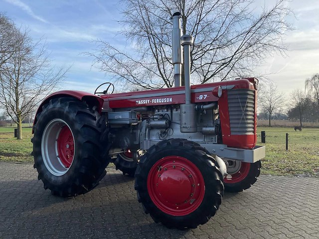 1963 massey ferguson 97 4wd oldtimer tractor - afbeelding 2 van  69