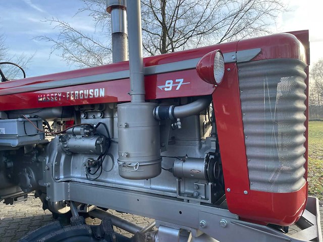 1963 massey ferguson 97 4wd oldtimer tractor - afbeelding 13 van  69