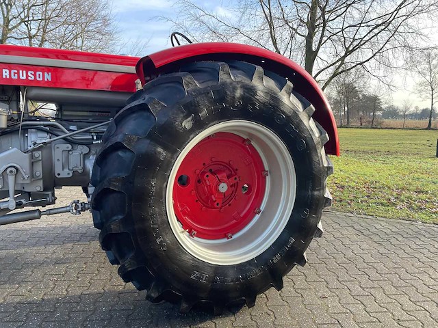 1963 massey ferguson 97 4wd oldtimer tractor - afbeelding 17 van  69