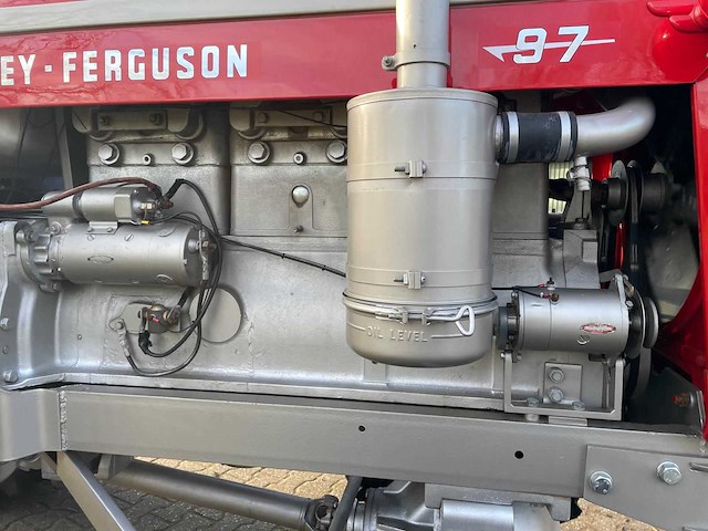 1963 massey ferguson 97 4wd oldtimer tractor - afbeelding 33 van  69
