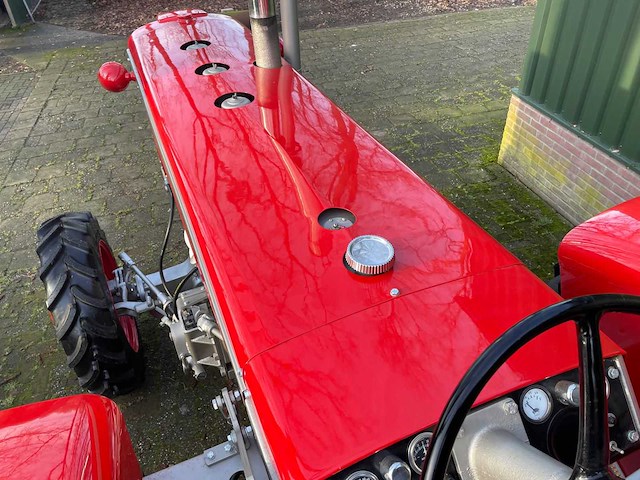 1963 massey ferguson 97 4wd oldtimer tractor - afbeelding 39 van  69