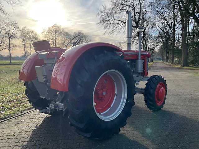 1963 massey ferguson 97 4wd oldtimer tractor - afbeelding 63 van  69