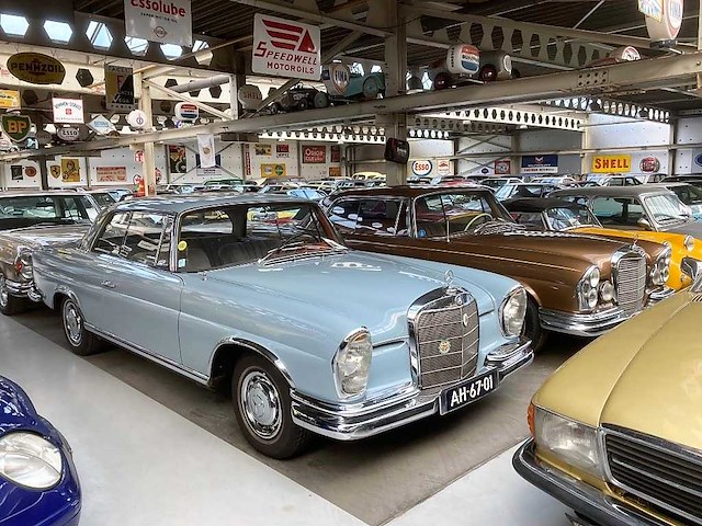 1963 mercedes-benz 220 se coupe | german classic luxury coupe - afbeelding 4 van  77