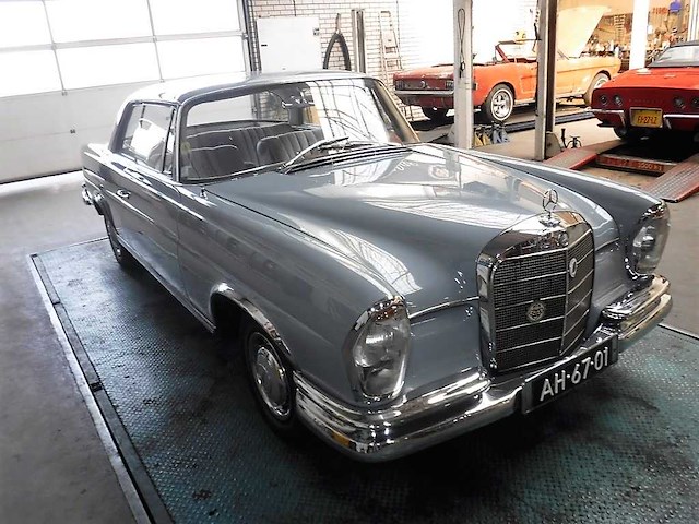 1963 mercedes-benz 220 se coupe | german classic luxury coupe - afbeelding 84 van  101