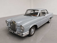 1963 mercedes-benz 220 se coupe | german classic luxury coupe - afbeelding 1 van  77