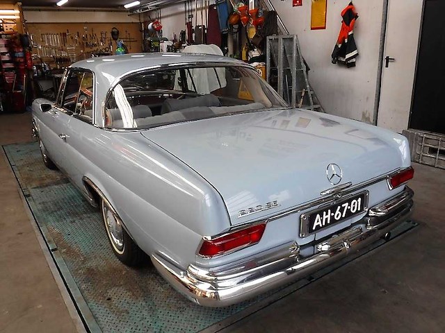 1963 mercedes-benz 220 se coupe | german classic luxury coupe - afbeelding 11 van  77