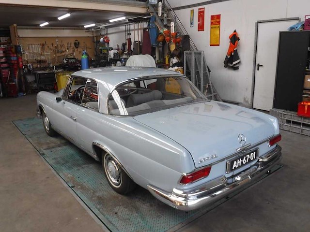 1963 mercedes-benz 220 se coupe | german classic luxury coupe - afbeelding 90 van  101