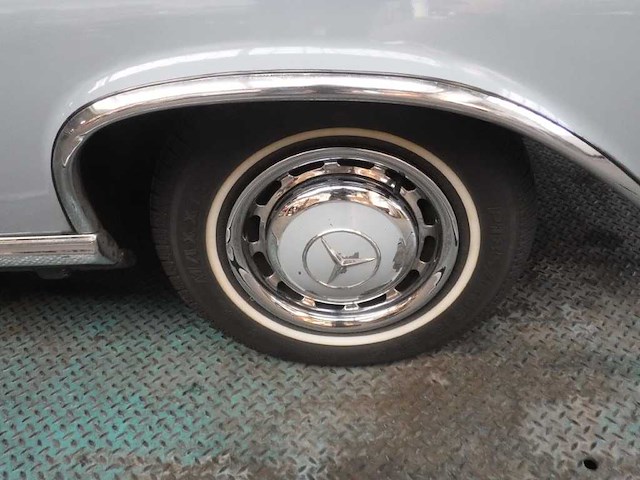 1963 mercedes-benz 220 se coupe | german classic luxury coupe - afbeelding 96 van  101
