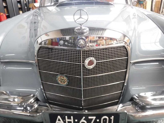 1963 mercedes-benz 220 se coupe | german classic luxury coupe - afbeelding 20 van  77
