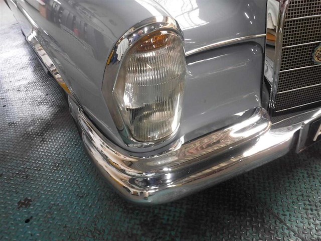 1963 mercedes-benz 220 se coupe | german classic luxury coupe - afbeelding 56 van  77