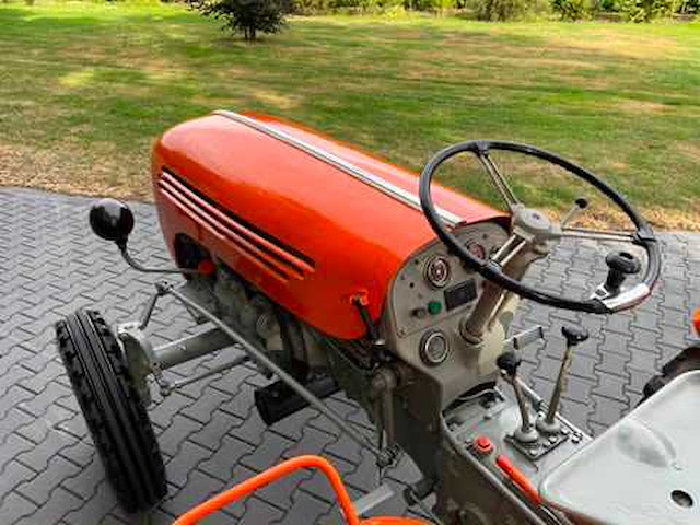 1963 steyr 188 oldtimer tractor snelgang uitvoering - afbeelding 37 van  41
