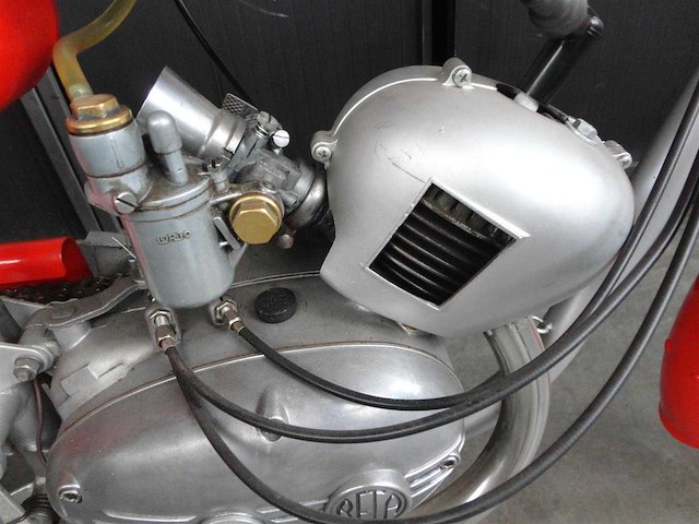 1964 beta bianchi 50cc | italian classic moped - afbeelding 6 van  15