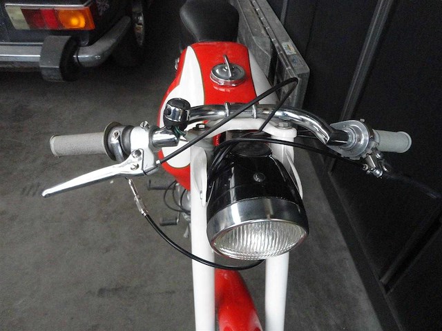 1964 beta bianchi 50cc | italian classic moped - afbeelding 7 van  15