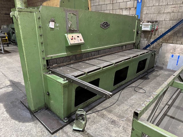 1964 eht tsh 3050x10 guillotineschaar v.v. aanvoertafel 2500x2000mm - afbeelding 8 van  12