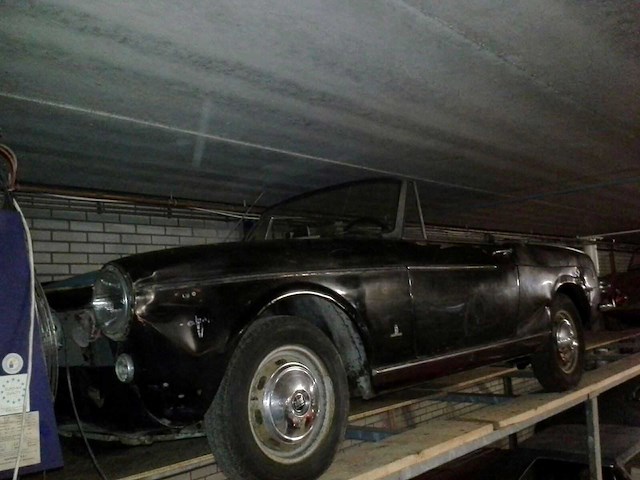 1964 fiat 1500 convertible | italian classic roadster - afbeelding 4 van  10