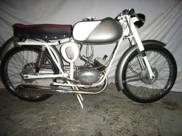 1964 fuchs 50cc | classic moped - afbeelding 3 van  11