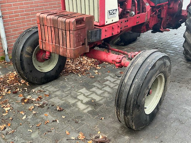 1964 international farmall 706 d tweewielaangedreven landbouwtractor - afbeelding 11 van  42