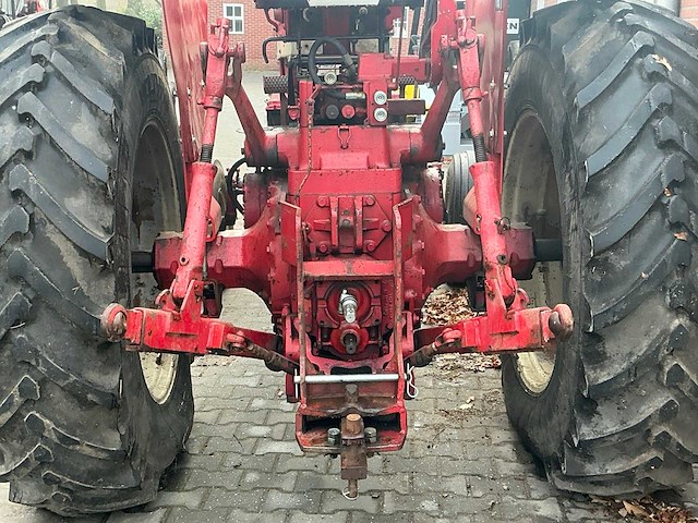 1964 international farmall 706 d tweewielaangedreven landbouwtractor - afbeelding 22 van  42