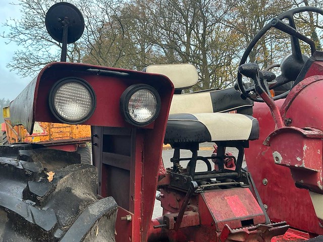 1964 international farmall 706 d tweewielaangedreven landbouwtractor - afbeelding 32 van  42