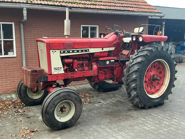 1964 international farmall 706 d tweewielaangedreven landbouwtractor - afbeelding 4 van  42