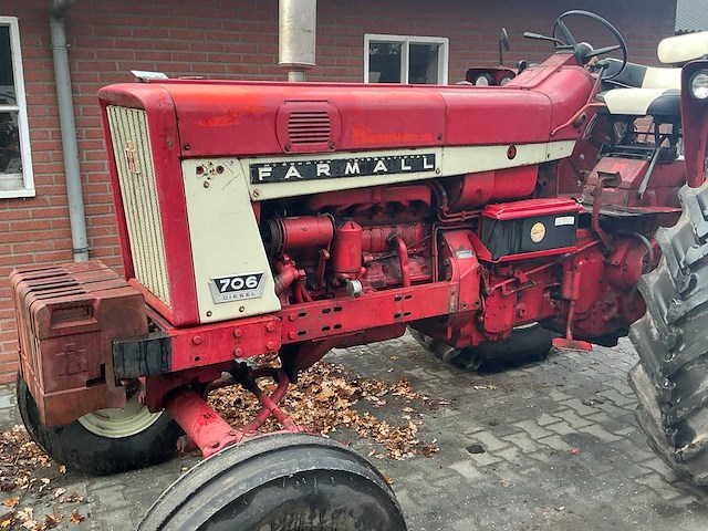 1964 international farmall 706 d tweewielaangedreven landbouwtractor - afbeelding 9 van  42