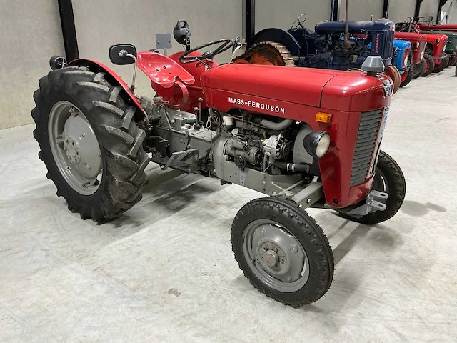 1964 massey ferguson 30 oldtimer tractor - afbeelding 13 van  19